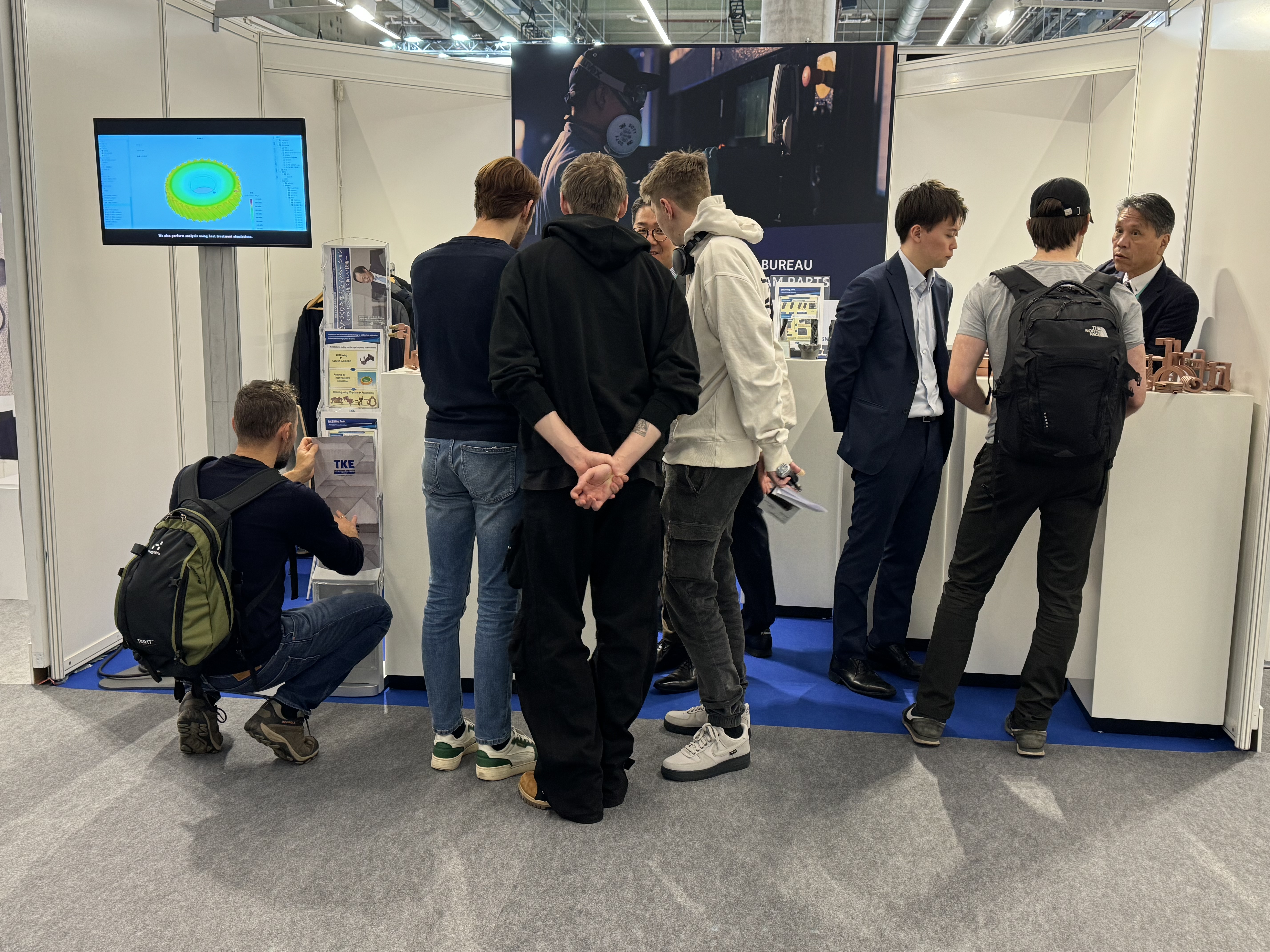 製品B展示会